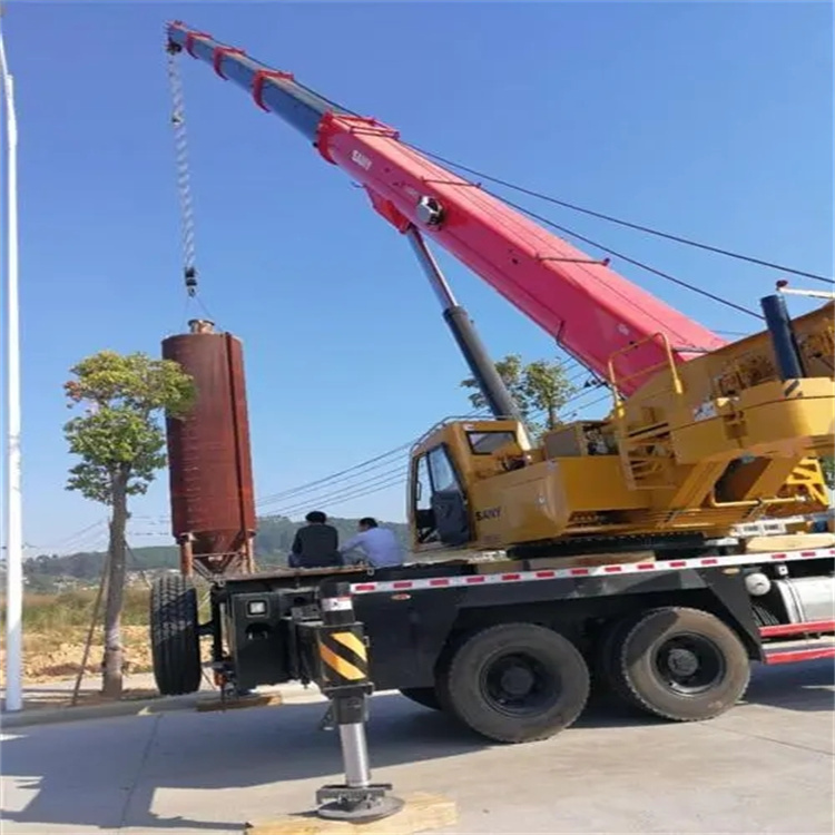 原阳专业吊车租赁多少钱