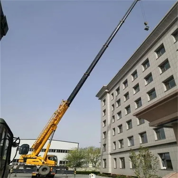 原阳小型吊车租赁公司