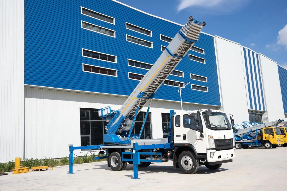 原阳小型云梯车上料车租赁多少钱