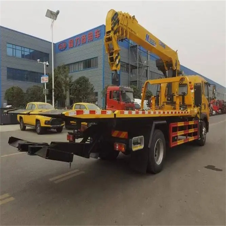 原阳附近小随车吊出租电话，轻松解决搬运烦恼