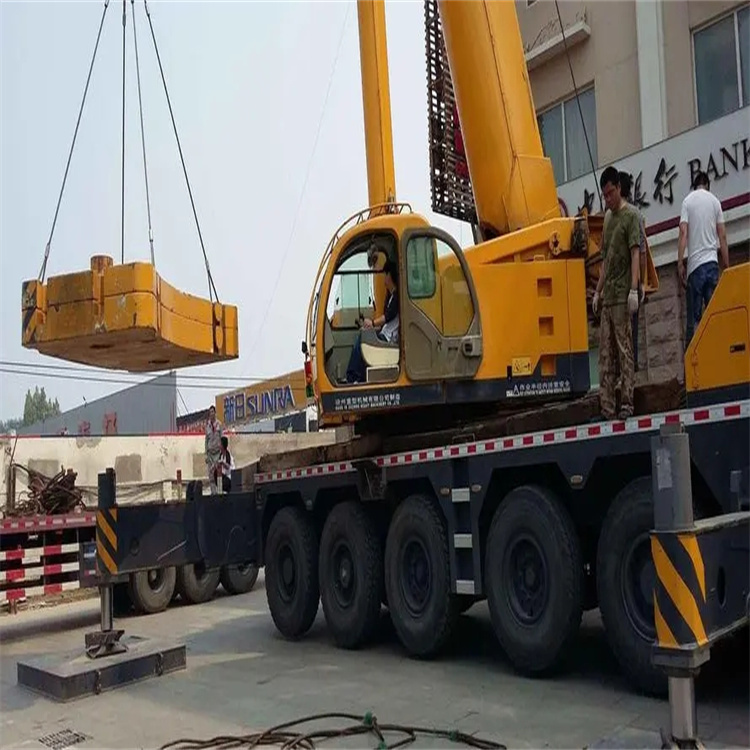 原阳当地吊车出租|机器吊装|75吨|工厂搬迁服务